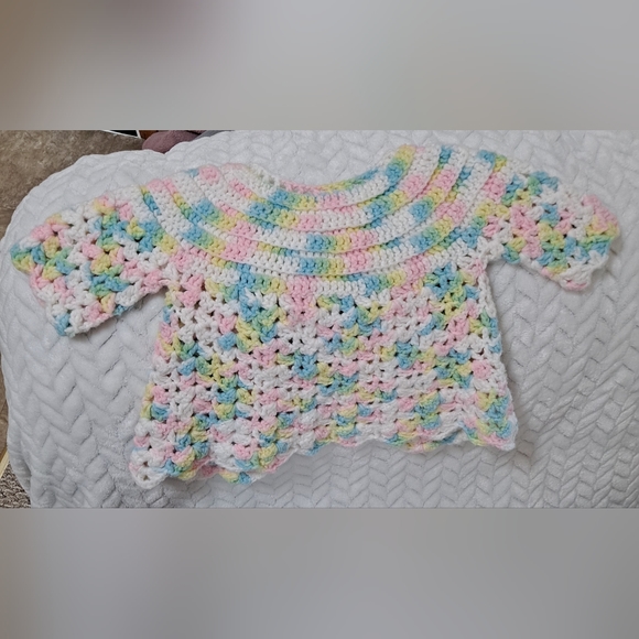 Handmade Baby Sweater and Booties🤍 - Picture 7 of 9
